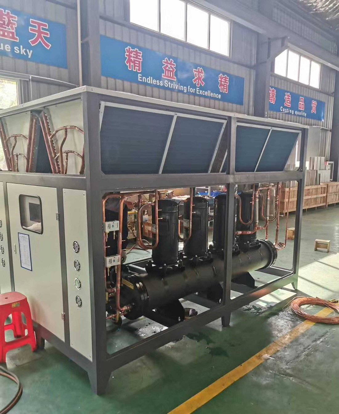 冷水機(jī)焊接區(qū)_new.jpg